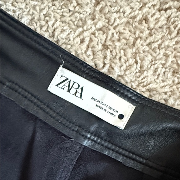 Zara Black Wide Leg Leather Pants - Picture 2 of 3
